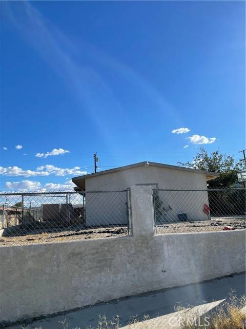 Barstow, CA 92311,936 E Navajo Street