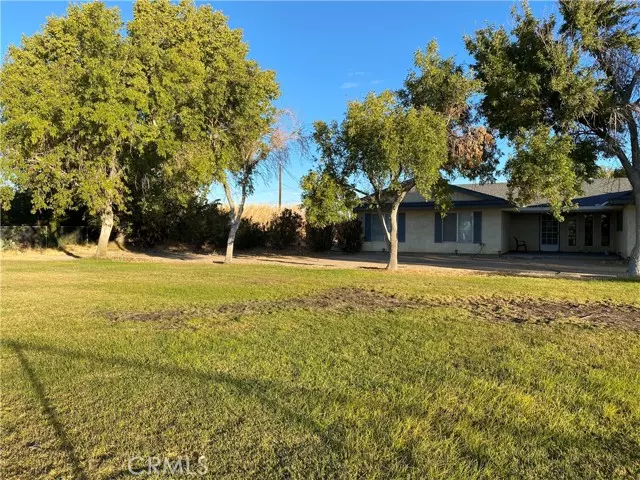 16917 Vista Del Oro Avenue, North Edwards, CA 93523