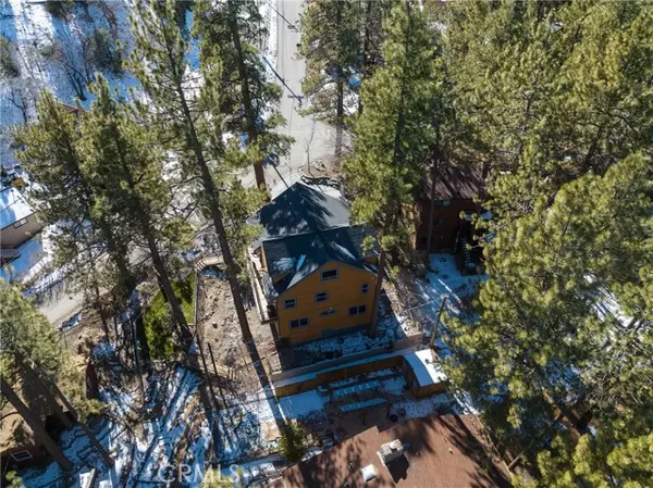 Wrightwood, CA 92397,5764 Twin Lakes Drive