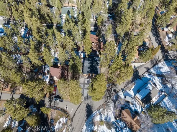 Wrightwood, CA 92397,5764 Twin Lakes Drive