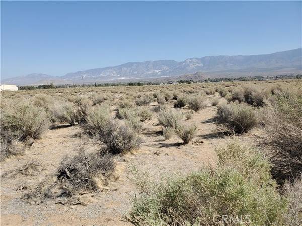 Lucerne Valley, CA 92307,10850 Baker