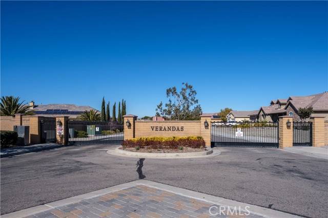 12302 Braeburn Road, Apple Valley, CA 92308