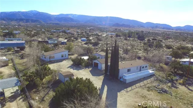 569 Smoke Tree Road, Pinon Hills, CA 92372