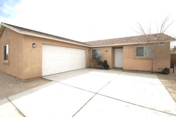 25043 Camino Del Norte, Barstow, CA 92311