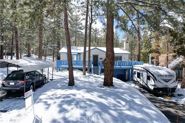 Wrightwood, CA 92397,522 Lark Road