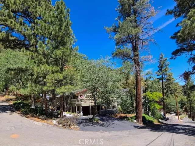 Wrightwood, CA 92397,5472 Acorn Drive