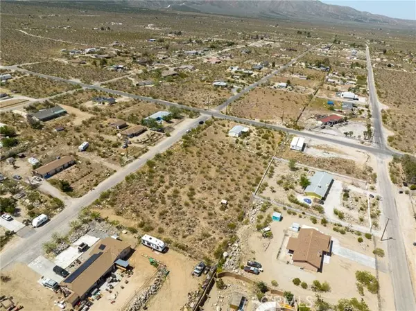 Lucerne Valley, CA 92356,0 Spinel