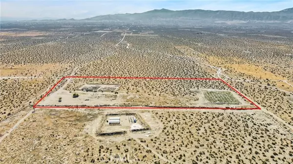 Pinon Hills, CA 92372,15745 Silver Rock