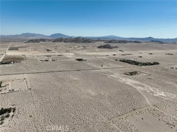 Lucerne Valley, CA 92356,0 Cuarto