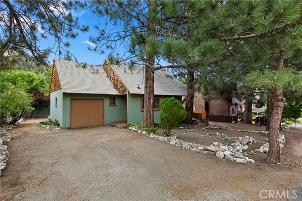 804 Evergreen Road, Wrightwood, CA 92397