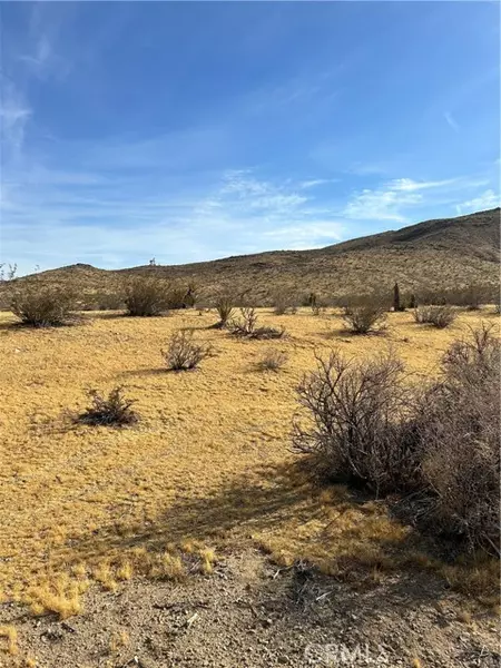 0 0418-192-07 Lucerne Valley Cutoff, Barstow, CA 92311