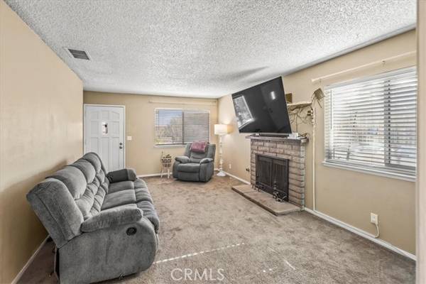 2037 Notre Dame Court, Barstow, CA 92311