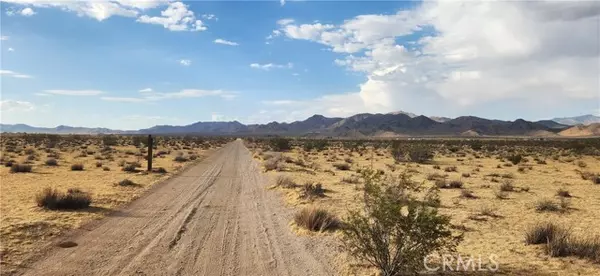 Lucerne Valley, CA 92356,32759 Meadow Lark