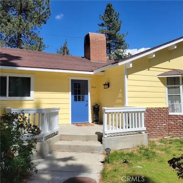 Wrightwood, CA 92397,950 Evergreen Road