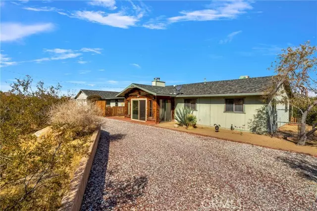 32320 Sapphire Road, Lucerne Valley, CA 92356