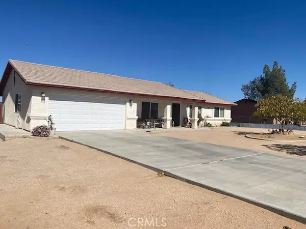 22246 Minnetonka Road, Apple Valley, CA 92308