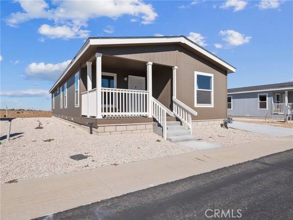 12550 Main #137, Hesperia, CA 92345