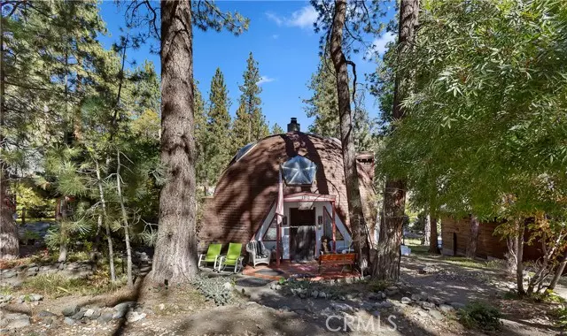 Wrightwood, CA 92397,1818 Irene Street