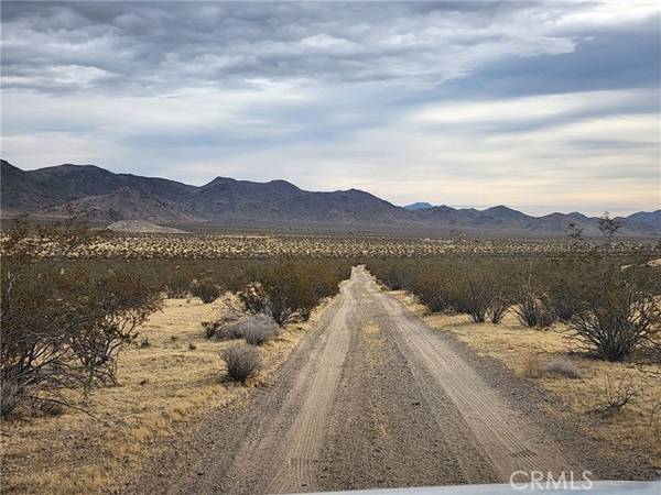 Lucerne Valley, CA 92356,3 Duncan