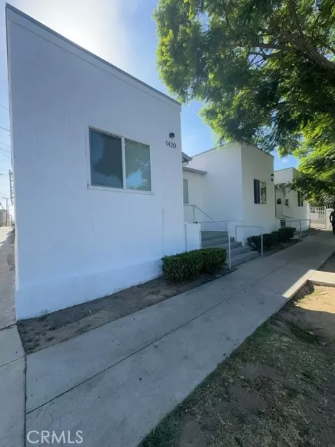 1420 Chestnut Avenue #1420, Long Beach, CA 90813