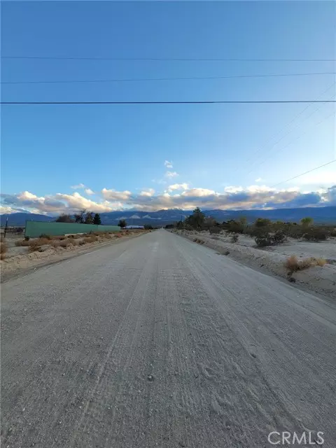 Lucerne Valley, CA 92356,1 Midway