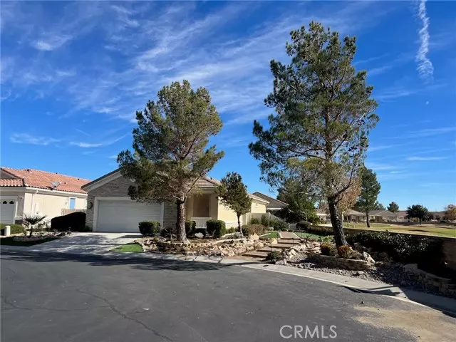 11055 Semmering Court, Apple Valley, CA 92308