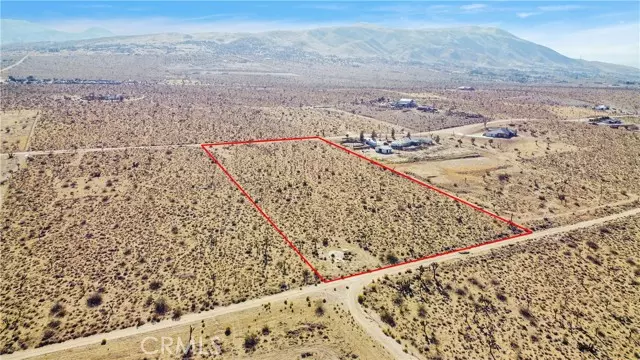 23969 Lisbon Road A/B, Apple Valley, CA 92307