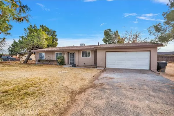 20807 Teton Road, Apple Valley, CA 92308