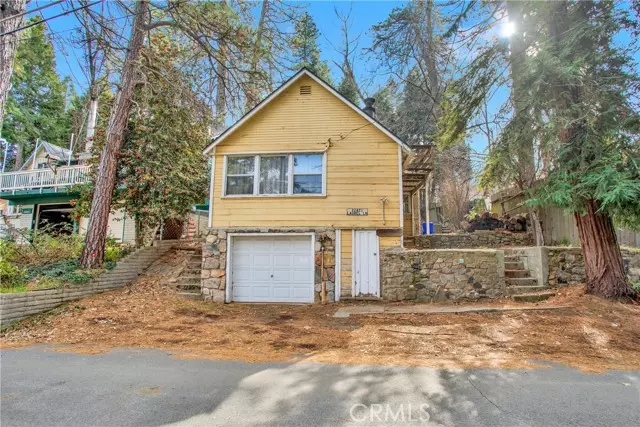 Crestline, CA 92325,22825 Laurel Lane