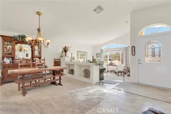 Pinon Hills, CA 92372,524 Madera Road