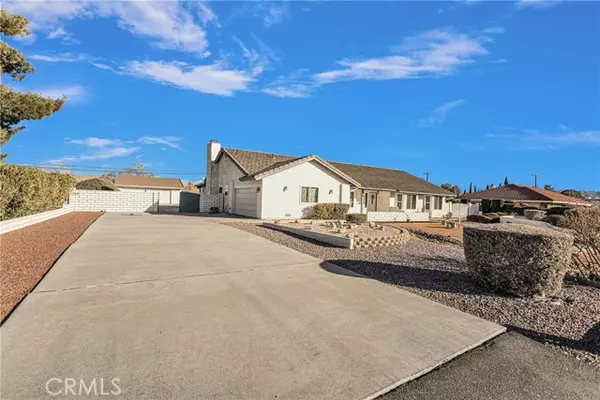 13447 Quapaw Road, Apple Valley, CA 92308