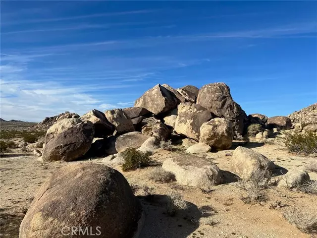 Lucerne Valley, CA 92356,0 Porter