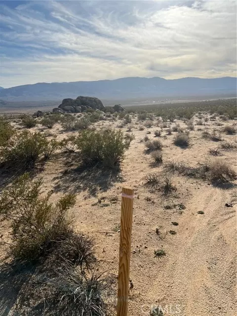 Lucerne Valley, CA 92356,0 Porter