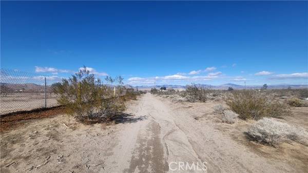 Lucerne Valley, CA 92356,0 Mountain View Rd 0450-191-43