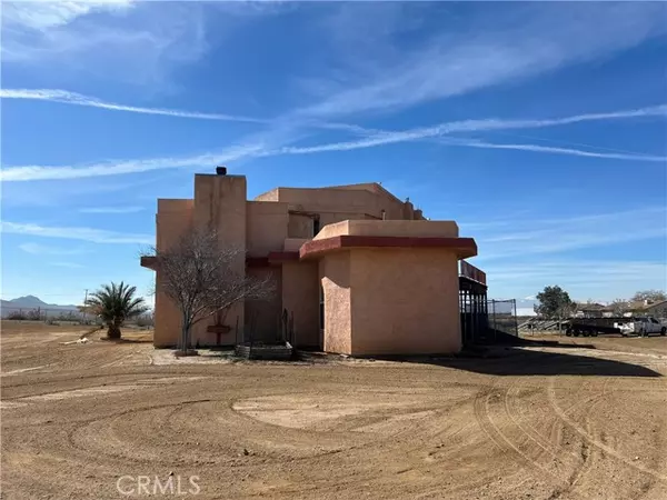 20204 Stoddard Wells Road, Apple Valley, CA 92307