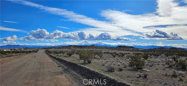 800 Jackmani, Lucerne Valley, CA 92356