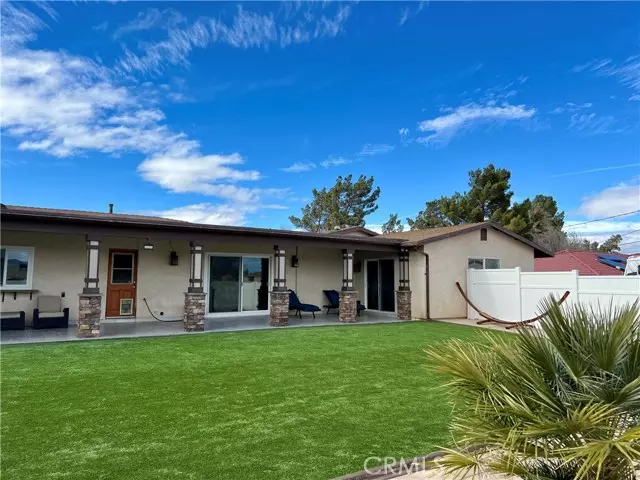 14219 Rincon Road, Apple Valley, CA 92307