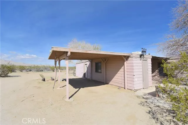 Lucerne Valley, CA 92356,30389 Sutter Road