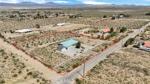 32332 Agate Road, Lucerne Valley, CA 92356