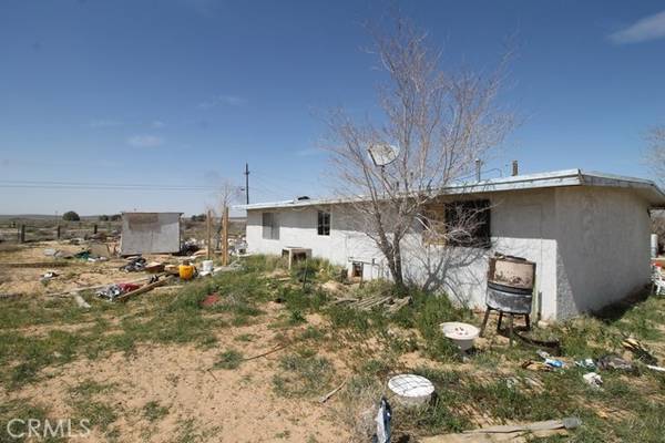 Hinkley, CA 92347,38006 Pueblo Road