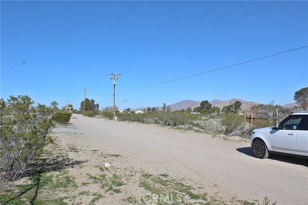 Lucerne Valley, CA 92356,32430 Sherwood