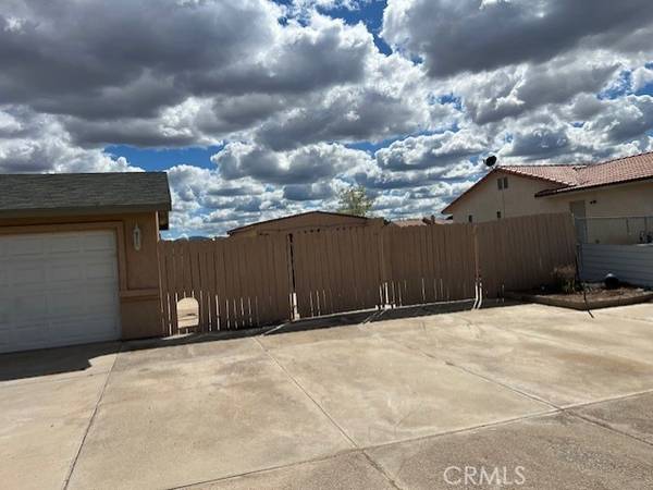 Hesperia, CA 92345,15885 Willow Street