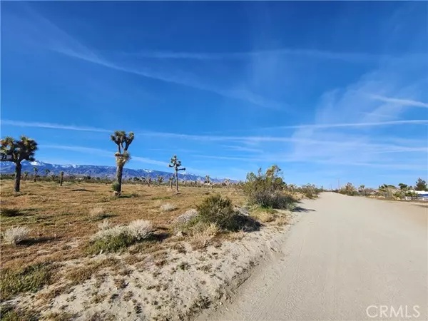 Pinon Hills, CA 92372,0 Marco