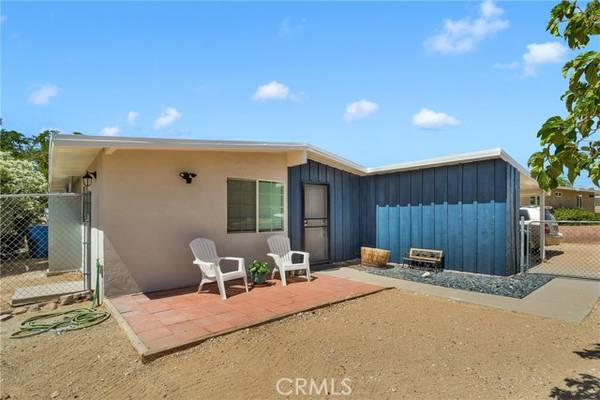 2561 Surrey Road, Barstow, CA 92311