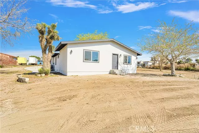 12727 Minero Road, Pinon Hills, CA 92372