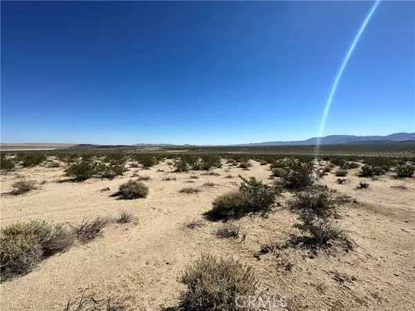 Lucerne Valley, CA 92356,1 Carmer