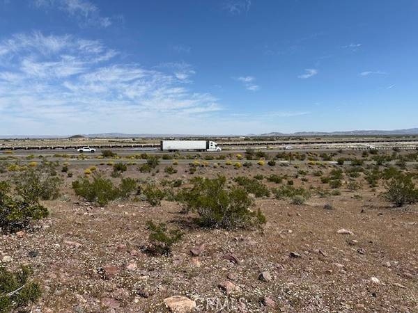 Newberry Springs, CA 92365,31731 National Trails