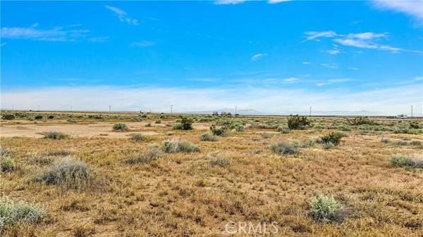 7 State Highway 58, Hinkley, CA 92347