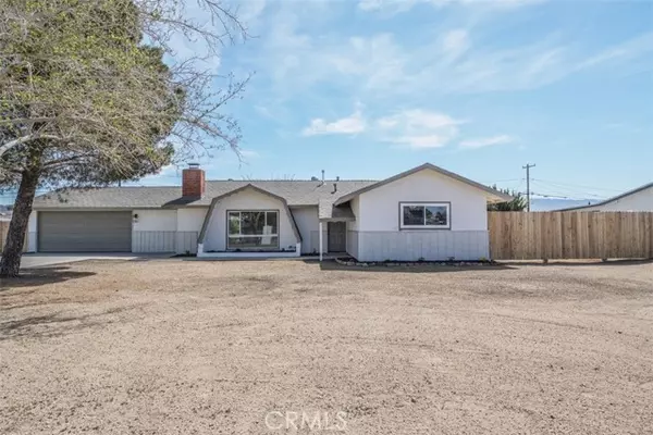 12407 Tonikan Road, Apple Valley, CA 92308