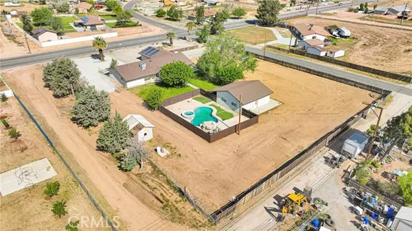 14829 Navajo Road, Apple Valley, CA 92307